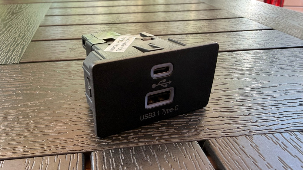 Wireless CarPlay Android Auto  - đánh giá và giá Usb Hub Type C